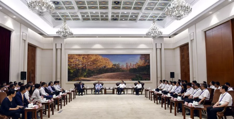 風(fēng)險(xiǎn)投資走進(jìn)吉林暨第二屆中國（東北）創(chuàng)新創(chuàng)業(yè)投資合作洽談會在長春舉行